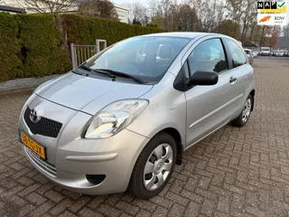 Toyota Yaris 1.3 VVTi 3DRS Terra EL.RAMEN, CV, DEALEROH. NAP