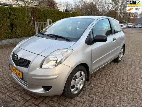 Toyota Yaris 1.3 VVTi 3DRS Terra EL.RAMEN, CV, DEALEROH. NAP