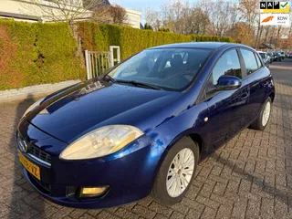 Fiat Bravo 1.4 5-DRS Dynamic AIRCO NAVI LMV NAP