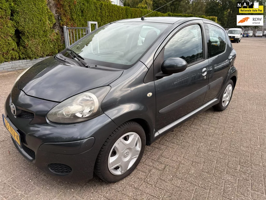Toyota Aygo 1.0-12V 5DRS Comfort Navigator AC NAVI