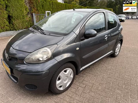 Toyota Aygo 1.0-12V 5DRS Comfort Navigator AC NAVI