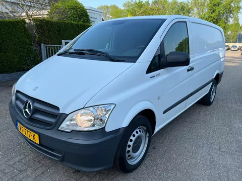 Mercedes-Benz Vito 113 CDI 320 AUT. L2 H1 Lang AC CRUISE 3-ZITS PDC TREKHAAK